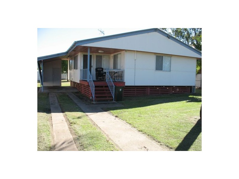 9 Queen Elizabeth Street, Dysart QLD 4745