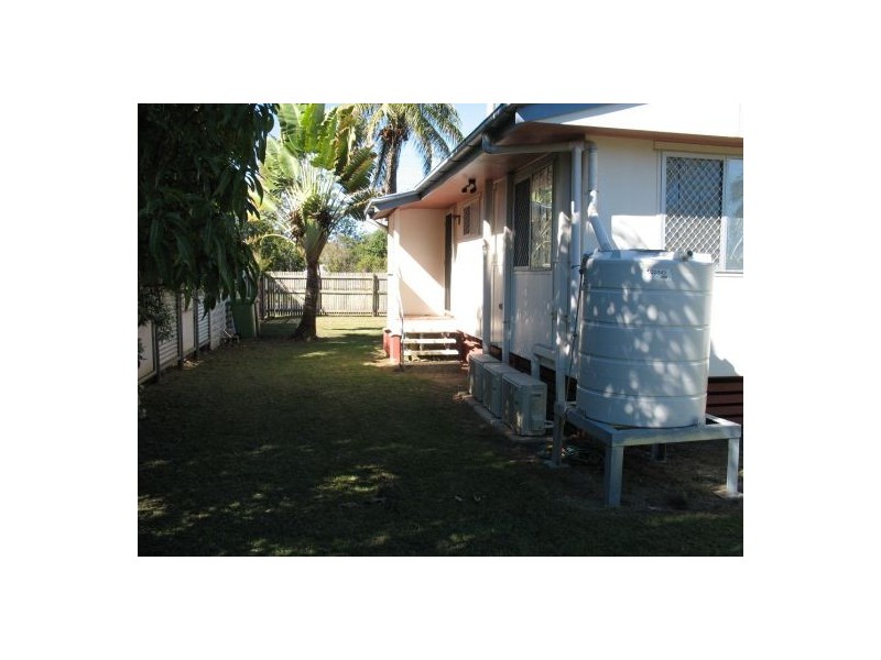 9 Queen Elizabeth Street, Dysart QLD 4745