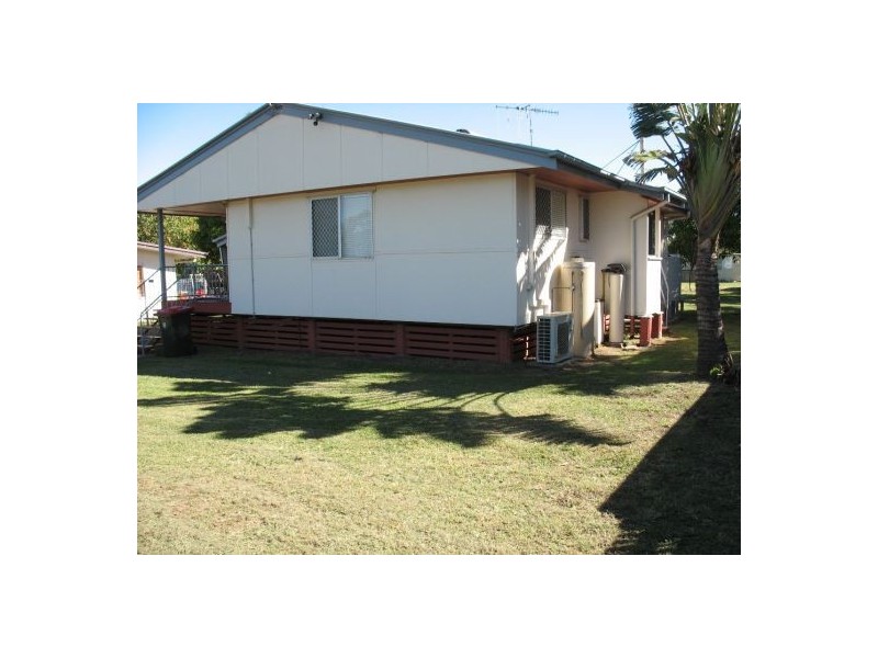 9 Queen Elizabeth Street, Dysart QLD 4745
