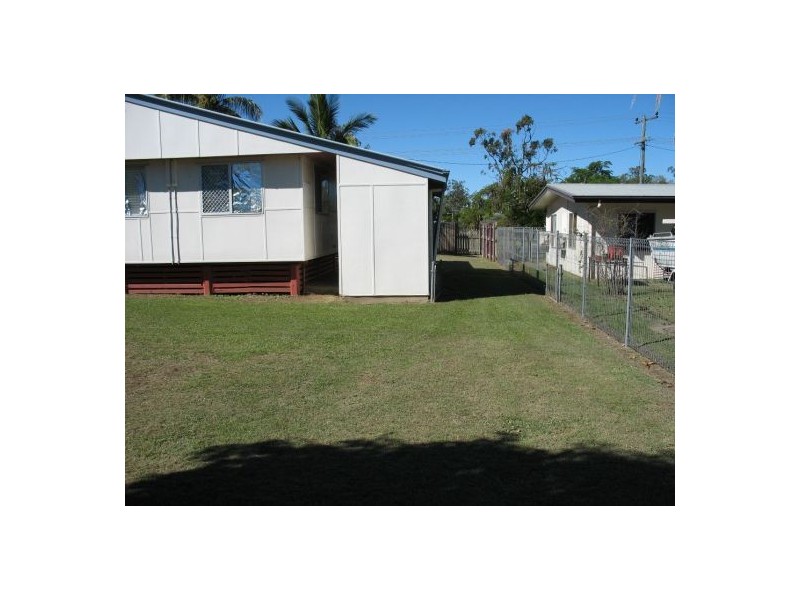 9 Queen Elizabeth Street, Dysart QLD 4745