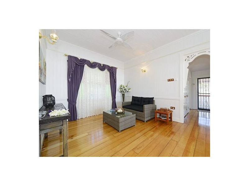 .1/57 Macaulay Street, Coorparoo QLD 4151