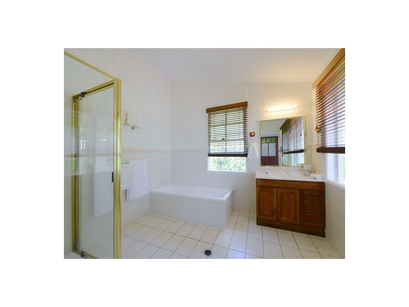 .1/57 Macaulay Street, Coorparoo QLD 4151