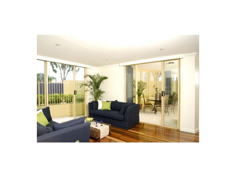 1/118. River Terrace, Kangaroo Point QLD 4169