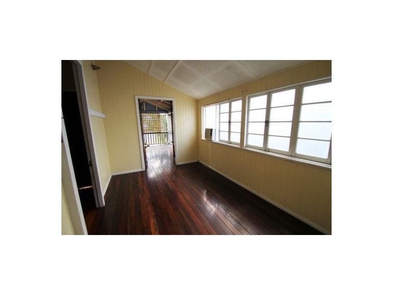 Woolloongabba QLD 4102