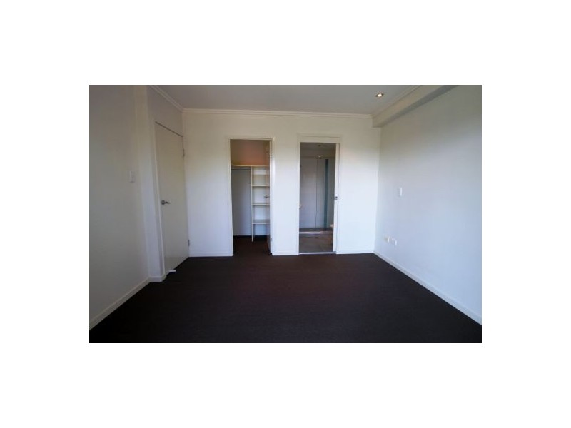 1.284 Vulture Street, Kangaroo Point QLD 4169