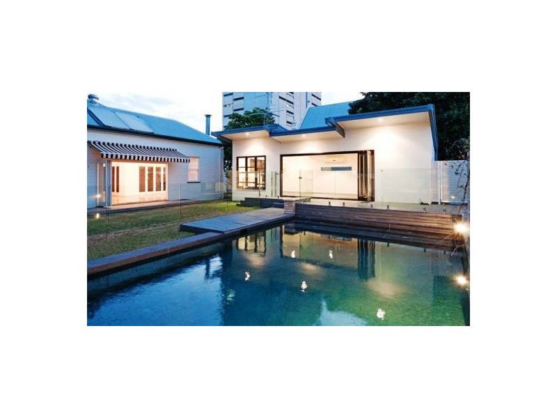 .54 Linton Street, Kangaroo Point QLD 4169
