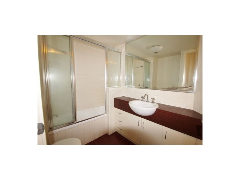 14.106 Linton Street, Kangaroo Point QLD 4169