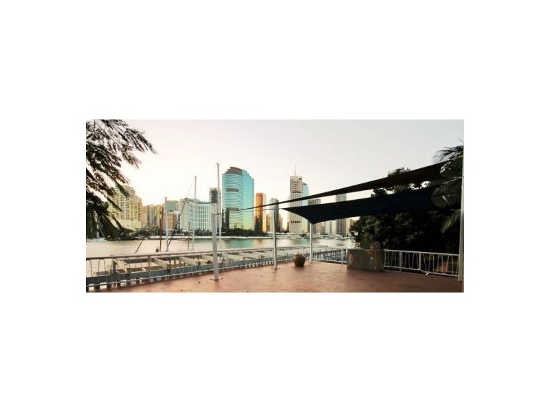 307.355 Main Street, Kangaroo Point QLD 4169