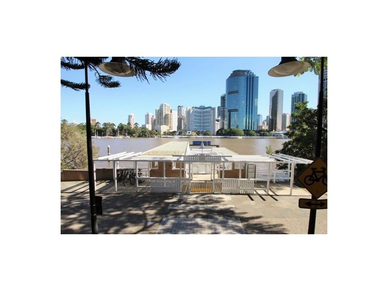 .606/355 Main Street, Kangaroo Point QLD 4169