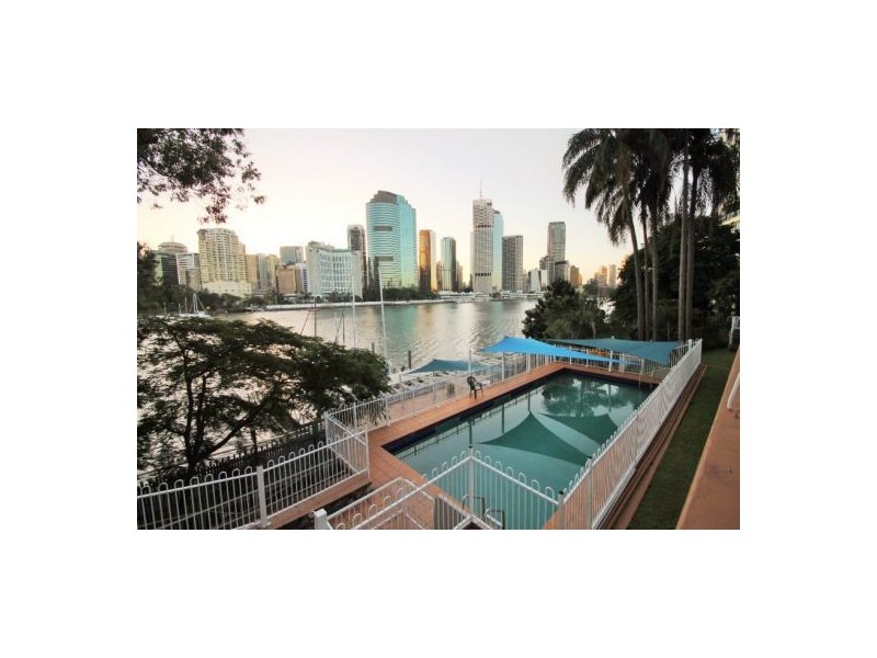 .606/355 Main Street, Kangaroo Point QLD 4169