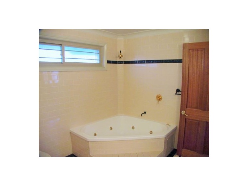 East Brisbane QLD 4169