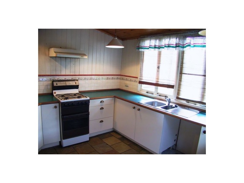 25 Elfin Street, East Brisbane QLD 4169