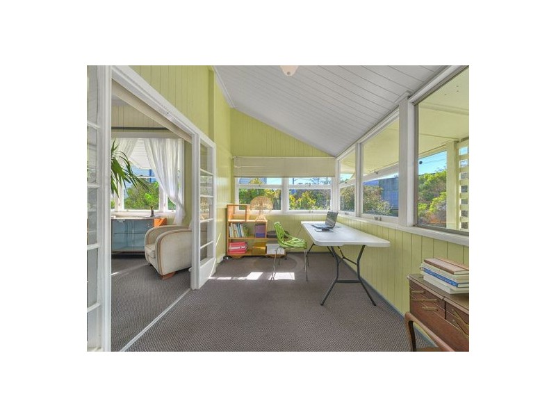 76. MAYNARD STREET, Woolloongabba QLD 4102