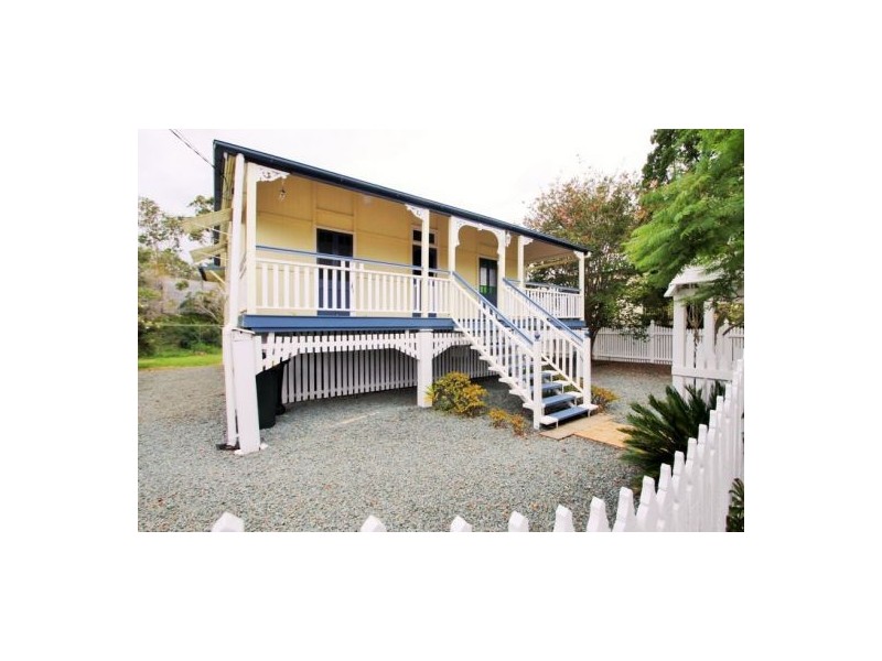 76. MAYNARD STREET, Woolloongabba QLD 4102