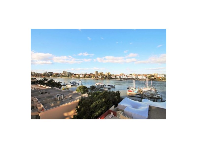 44 FERRY ST, Kangaroo Point QLD 4169