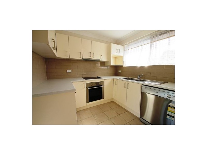 4/23 WOODVILLE PLACE, Annerley QLD 4103