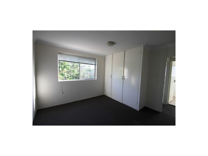 4/23 WOODVILLE PLACE, Annerley QLD 4103