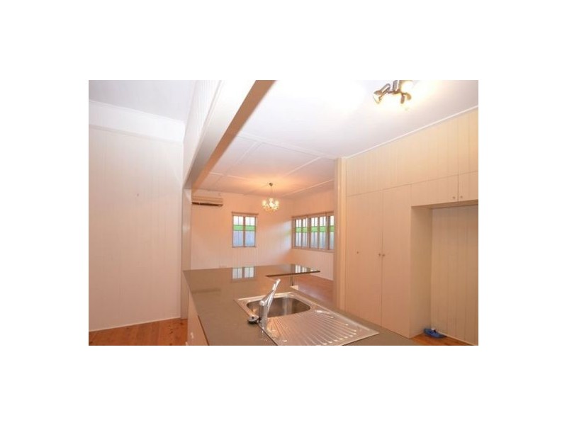 26 LISBURN STREET, East Brisbane QLD 4169