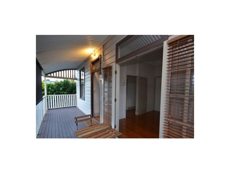 26 LISBURN STREET, East Brisbane QLD 4169