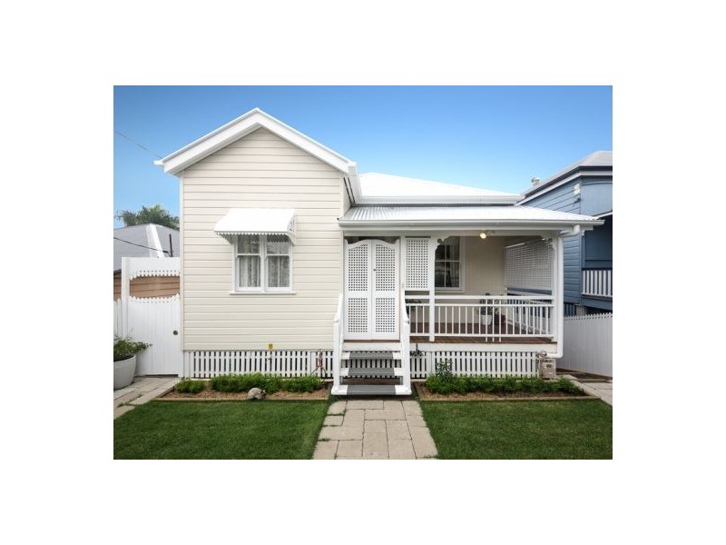 13 LONGLANDS ST, East Brisbane QLD 4169