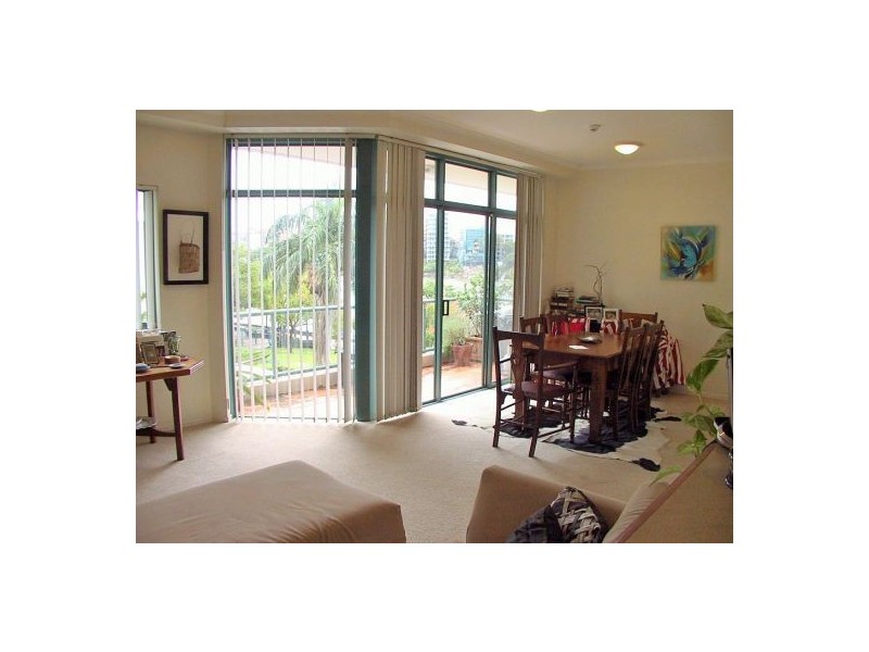 29.16 GOODWIN STREET, Kangaroo Point QLD 4169