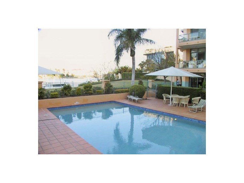 29.16 GOODWIN STREET, Kangaroo Point QLD 4169