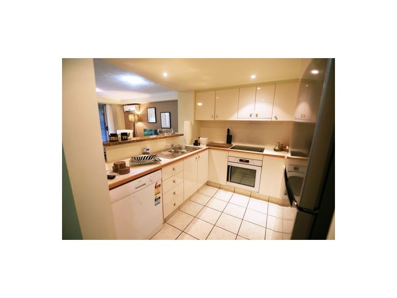 4002.56 WHARF STREET, Kangaroo Point QLD 4169