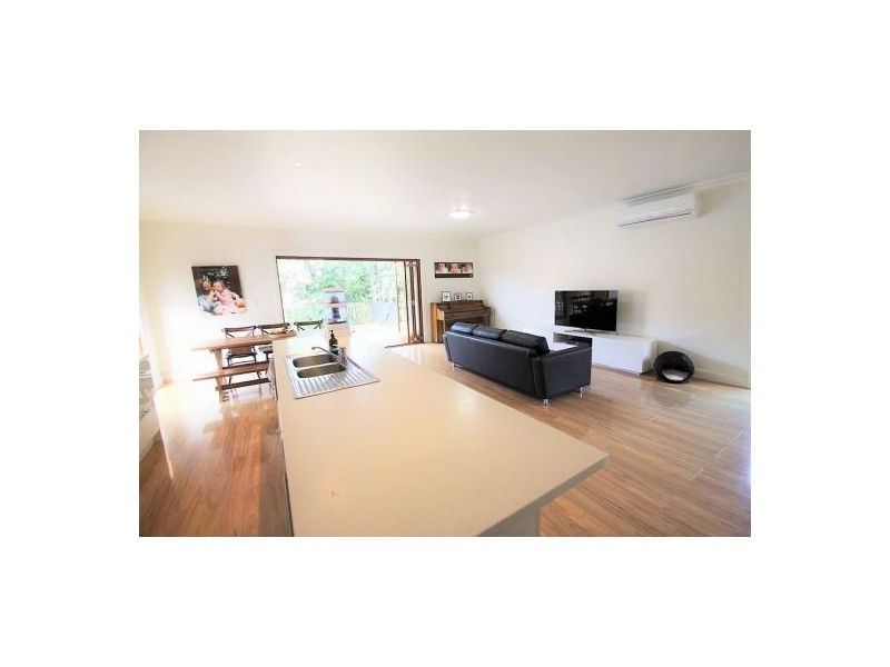 10 LINE STREET, Woolloongabba QLD 4102
