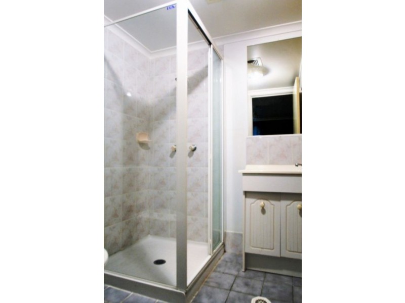 1.25 LISBURN ST, East Brisbane QLD 4169