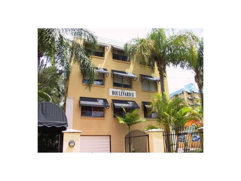 11.45 THORN STREET, Kangaroo Point QLD 4169
