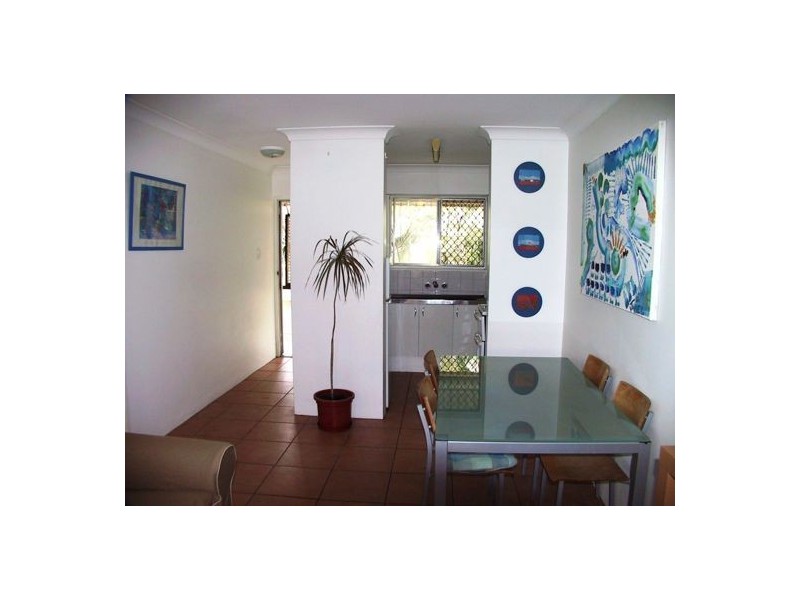 11.45 THORN STREET, Kangaroo Point QLD 4169