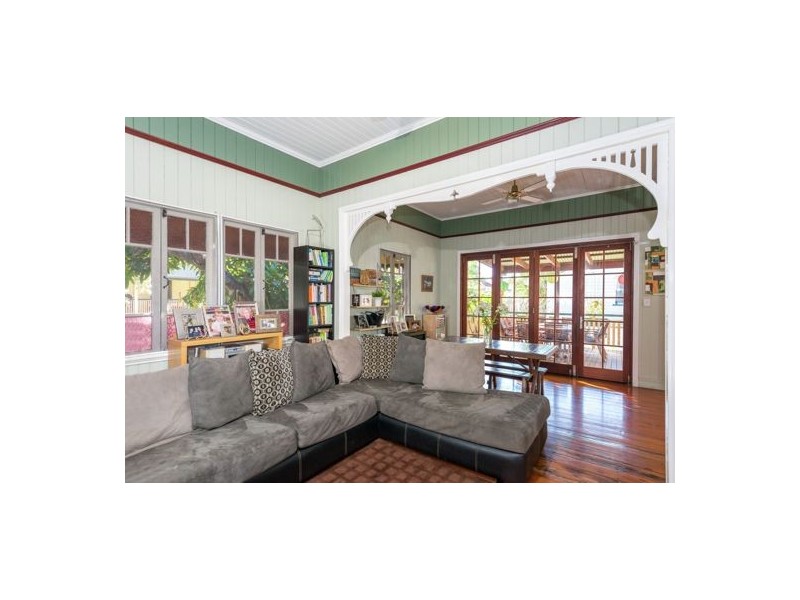124 TOOHEY STREET, Kangaroo Point QLD 4169