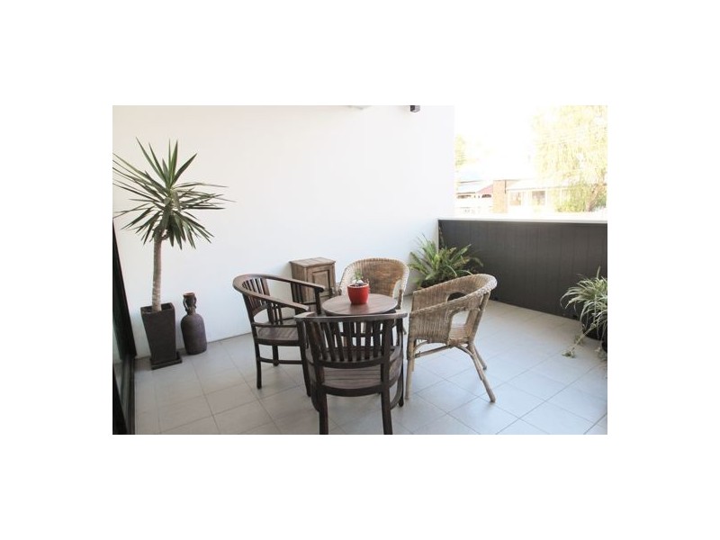 78 BROMLEY STREET, Kangaroo Point QLD 4169