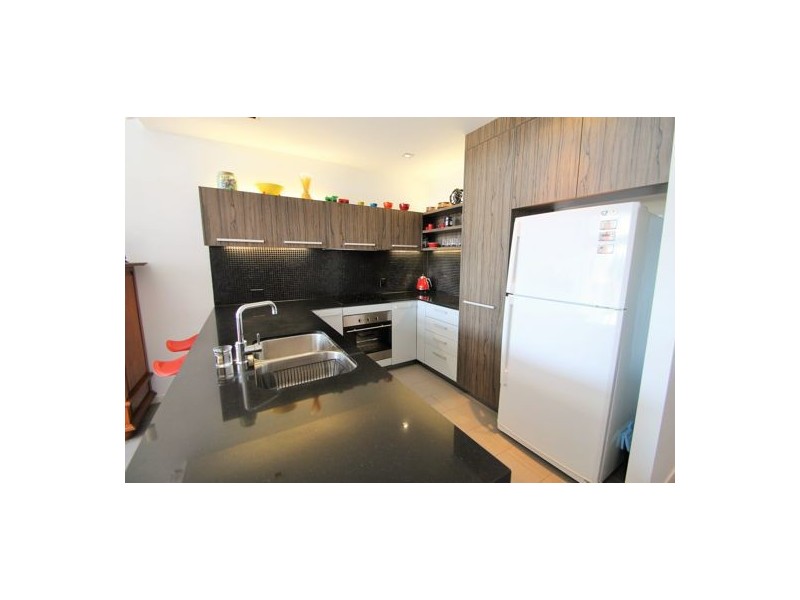 78 BROMLEY STREET, Kangaroo Point QLD 4169