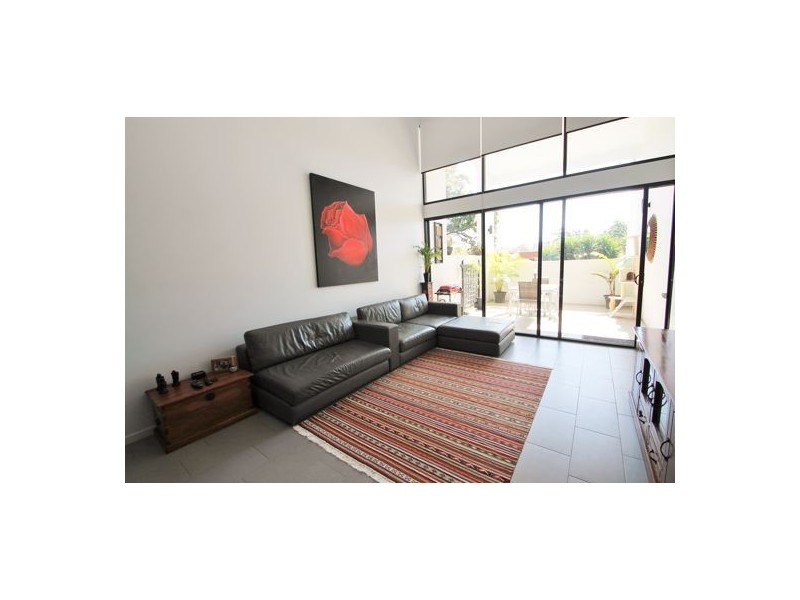 78 BROMLEY STREET, Kangaroo Point QLD 4169