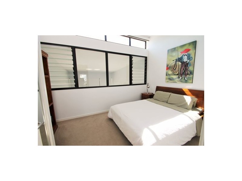 78 BROMLEY STREET, Kangaroo Point QLD 4169