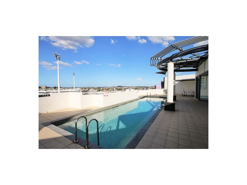 179b.803 STANLEY STREET, Woolloongabba QLD 4102