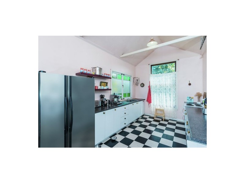 36. LOUISA STREET, Highgate Hill QLD 4101