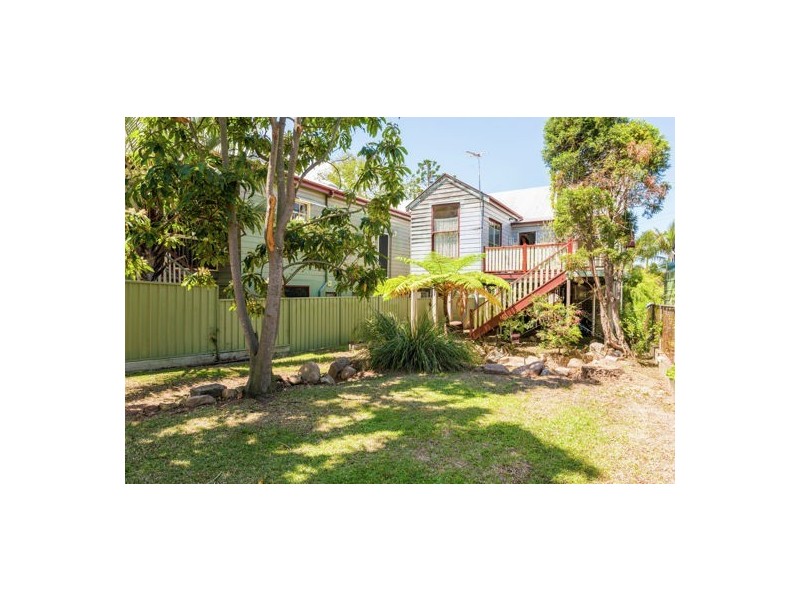 36. LOUISA STREET, Highgate Hill QLD 4101