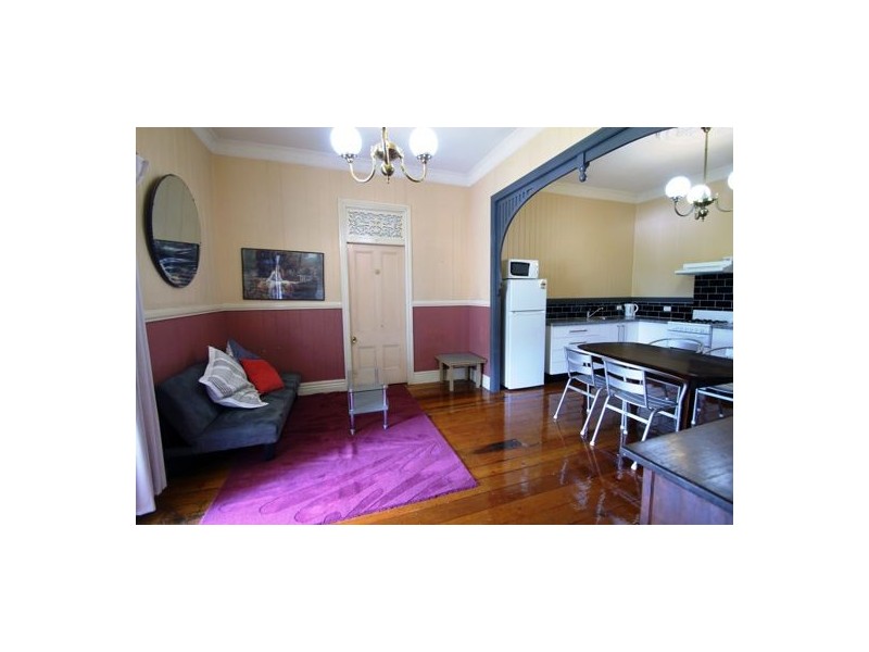 81 LYTTON RD, East Brisbane QLD 4169