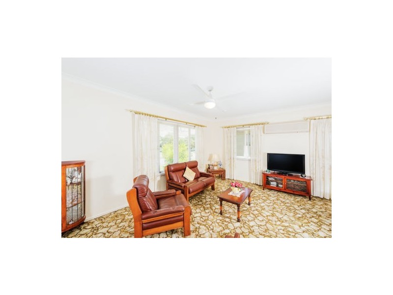 7 BASNETT STREET, Chermside West QLD 4032