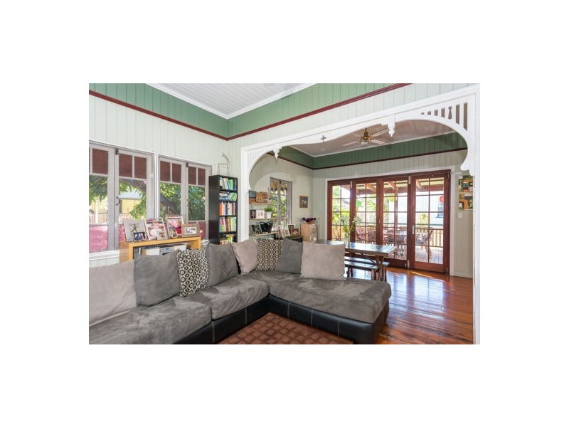 124 TOOHEY STREET, Kangaroo Point QLD 4169