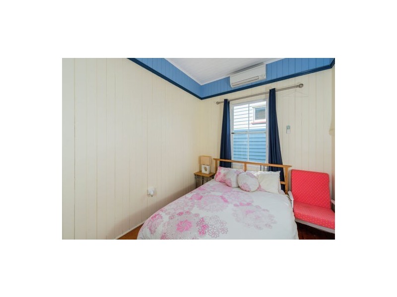 124 TOOHEY STREET, Kangaroo Point QLD 4169
