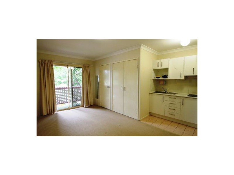 4/76 LISBURN STREET, East Brisbane QLD 4169