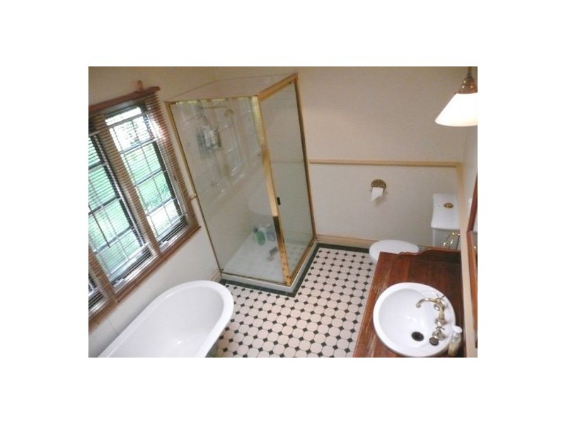 25 NORTHCOTE STREET, East Brisbane QLD 4169