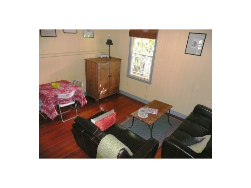 25 NORTHCOTE STREET, East Brisbane QLD 4169