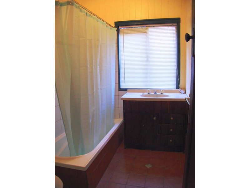 .54 CLARENDON STREET, East Brisbane QLD 4169