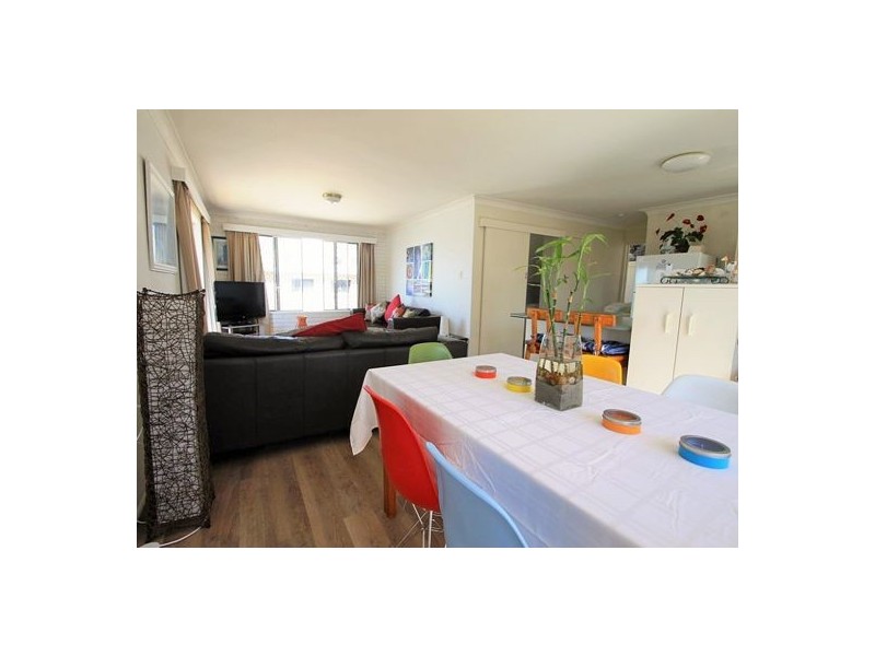 4.1 WARNE TERRACE, Kings Beach QLD 4551