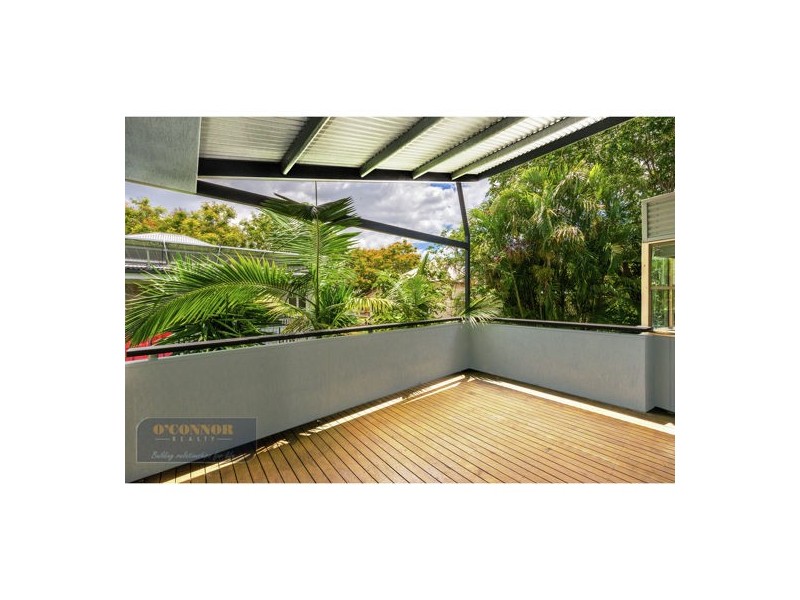 28 Churchill Street, Woolloongabba QLD 4102