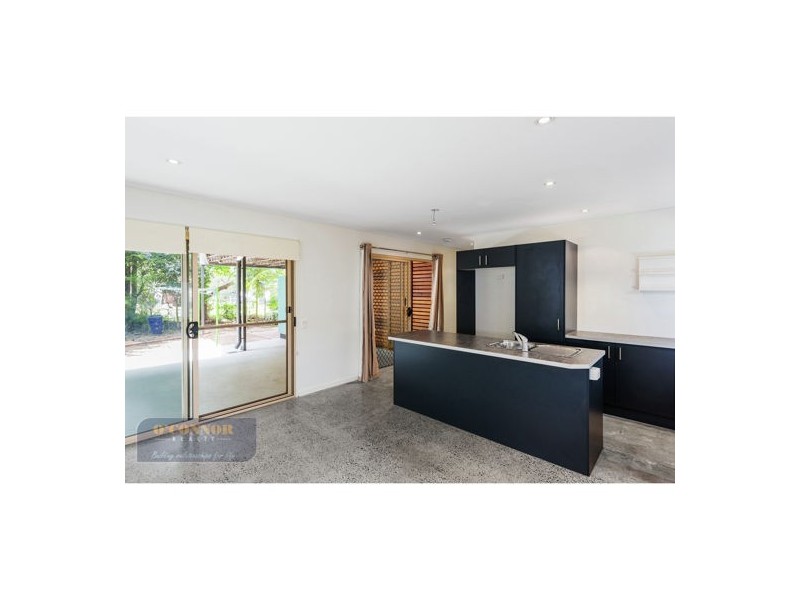 28a Churchill Street, Woolloongabba QLD 4102